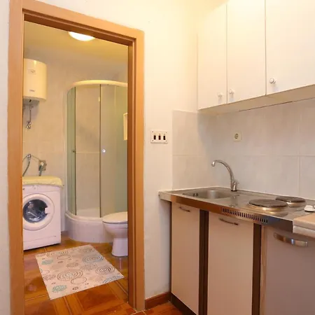 Apartments With Parking Space Slatine, Ciovo - 2566