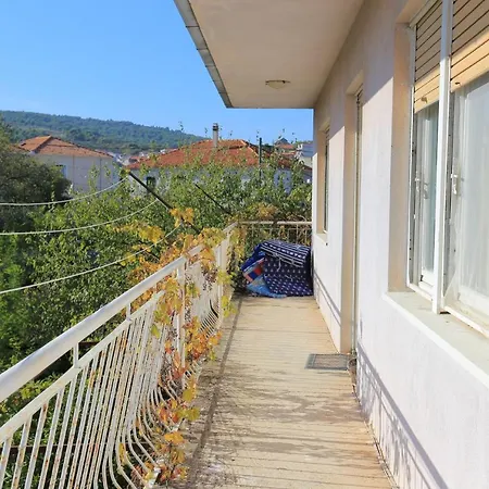 Apartments With A Parking Space Slatine, Ciovo - 2566 Apartment Slatine