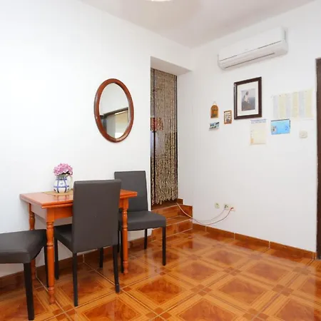 Apartments With A Parking Space Slatine, Ciovo - 2566 Apartment