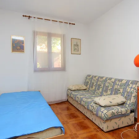 Apartments With Parking Space Slatine, Ciovo - 2566 Apartman *
